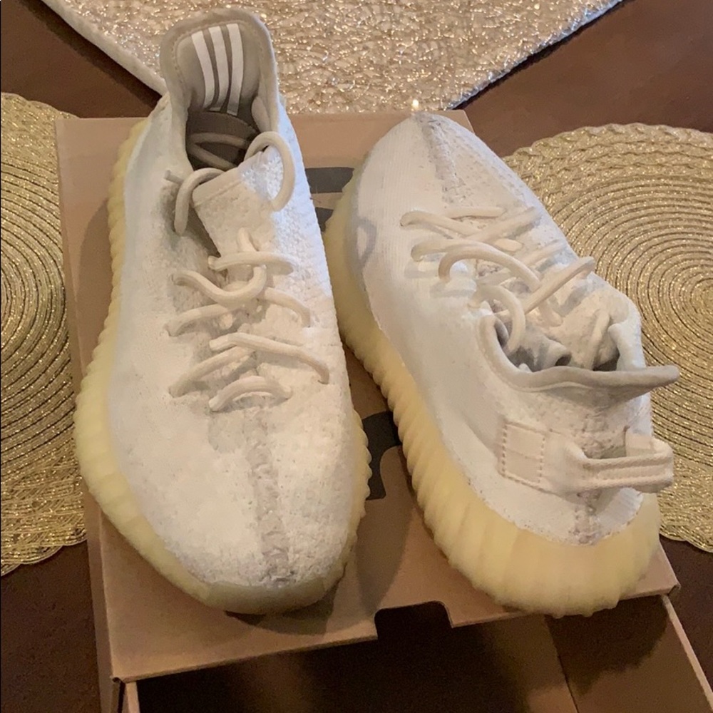 YEEZY BOOST 350 V2 WHITE